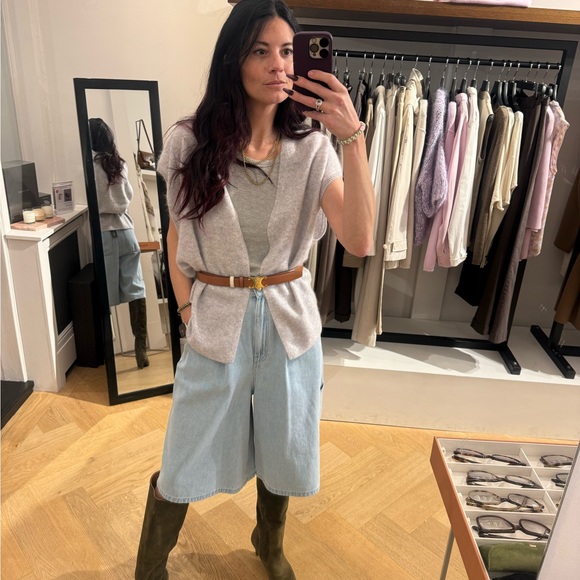hilary_aa